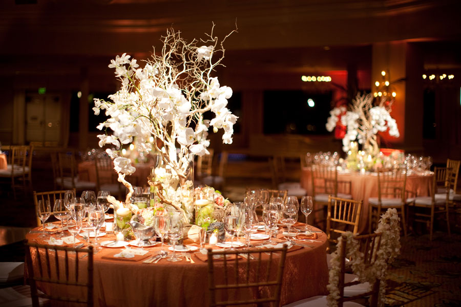 hotel-del-coronado-grand-ballroom-white-orchids